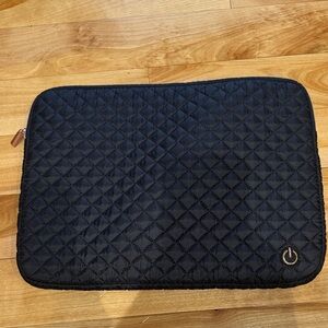 Quilted Black Laptop Sleeve